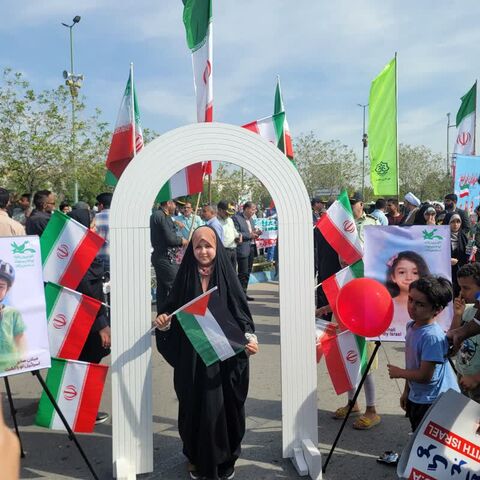 برپایی غرفه کانون هرمزگان در محل راهپیمایی 22 بهمن