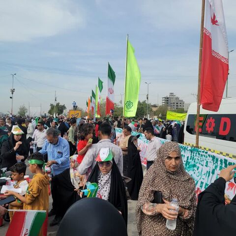 برپایی غرفه کانون هرمزگان در محل راهپیمایی 22 بهمن