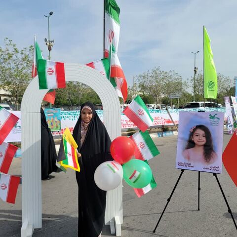 برپایی غرفه کانون هرمزگان در محل راهپیمایی 22 بهمن