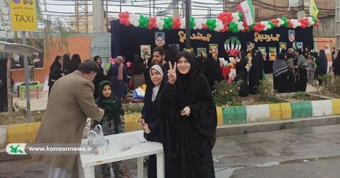 نمایش قدرت کودکان و نوجوانان گلستانی در ۲۲ بهمن