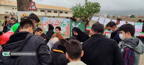 نمایش قدرت کودکان و نوجوانان گلستانی در ۲۲ بهمن