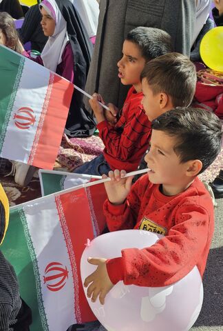 برگزاری جشن «کودک و انقلاب» در کانون پرورش فکری کبکیان و مادوان