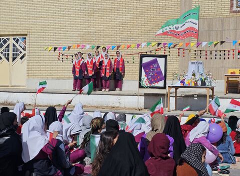 برگزاری جشن «کودک و انقلاب» در کانون پرورش فکری کبکیان و مادوان