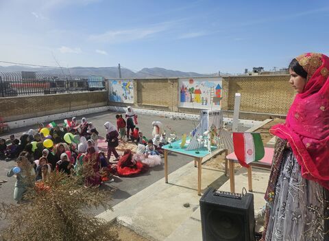 برگزاری جشن «کودک و انقلاب» در کانون پرورش فکری کبکیان و مادوان