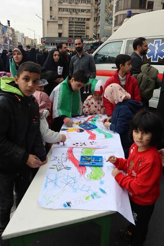 جشن چهلمین سالگرد پیروزی انقلاب اسلامی/تماشاخانه استان تهران/میدان فردوسی22 بهمن ماه 1404-آلبوم 1