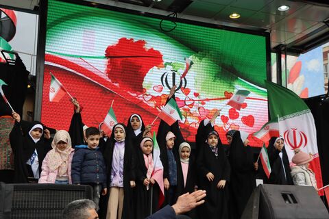 جشن چهلمین سالگرد پیروزی انقلاب اسلامی/تماشاخانه استان تهران/میدان فردوسی22 بهمن ماه 1404-آلبوم 1