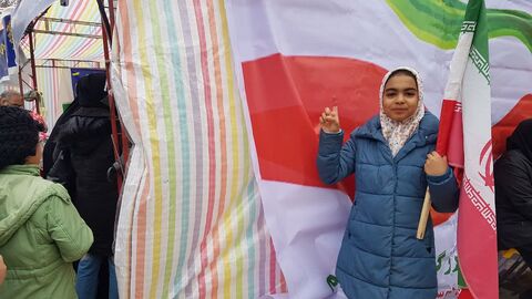 کرمانشاه.  حضور کارکنان در غرفه