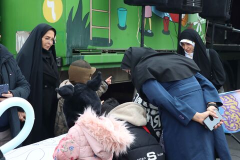 جشن چهلمین سالگرد پیروزی انقلاب اسلامی/تماشاخانه،کانون پرورش فکری کودکان و نوجوانان استان تهران/ میدان فردوسی