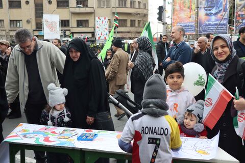 جشن چهلمین سالگرد پیروزی انقلاب اسلامی/تماشاخانه،کانون پرورش فکری کودکان و نوجوانان استان تهران/ میدان فردوسی