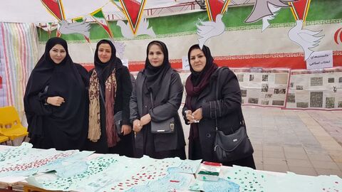 کرمانشاه.  غرفه کانون