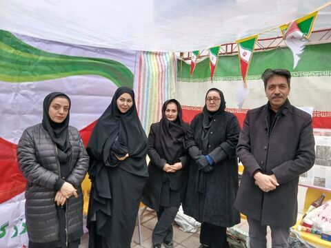 کرمانشاه.  غرفه کانون