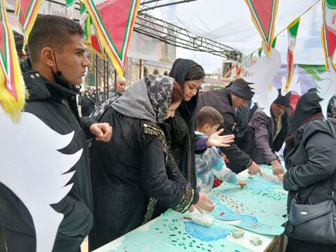 کرمانشاه.  غرفه کانون