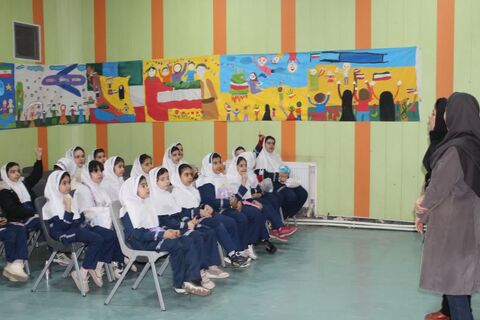 ایام الله دهه مبارک فجر در مراکز کانون پرورش فکری کودکان و نوجوانان استان آذربایجان غربی با ویژه برنامه های فرهنگی، هنری و ادبی