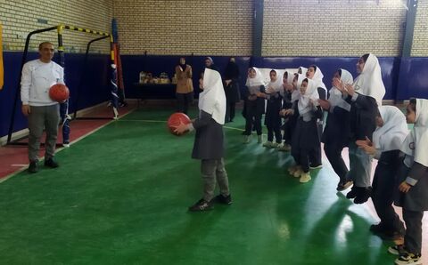 ایام الله دهه مبارک فجر در مراکز کانون پرورش فکری کودکان و نوجوانان استان آذربایجان غربی با ویژه برنامه های فرهنگی، هنری و ادبی