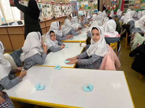 ایام الله دهه مبارک فجر در مراکز کانون پرورش فکری کودکان و نوجوانان استان آذربایجان غربی با ویژه برنامه های فرهنگی، هنری و ادبی