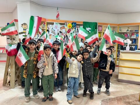 ایام الله دهه مبارک فجر در مراکز کانون پرورش فکری کودکان و نوجوانان استان آذربایجان غربی با ویژه برنامه های فرهنگی، هنری و ادبی