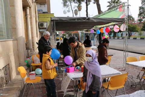 حضور کودکان و نوجوانان و کارکنان کانون فارس در راهپیمایی ۲۲ بهمن ۱۴۰۴