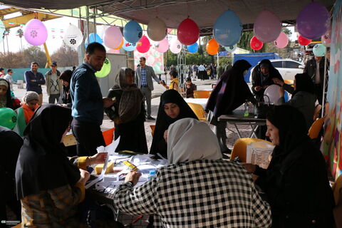 3حضور کودکان و نوجوانان و کارکنان کانون فارس در راهپیمایی ۲۲ بهمن ۱۴۰۴