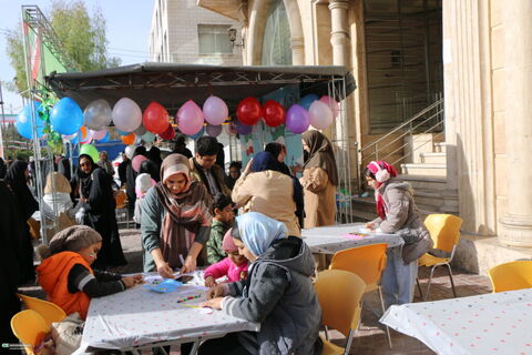 4حضور کودکان و نوجوانان و کارکنان کانون فارس در راهپیمایی ۲۲ بهمن ۱۴۰۴