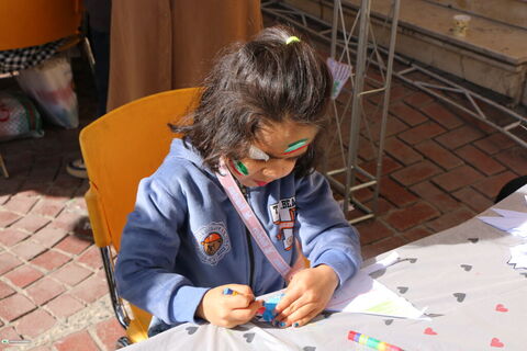 حضور کودکان و نوجوانان و کارکنان کانون فارس در راهپیمایی ۲۲ بهمن ۱۴۰۴ (۲)