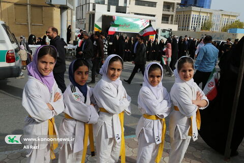 غرفه فرهنگی کانون استان بوشهر در راهپیمایی یوم الله ۲۲بهمن