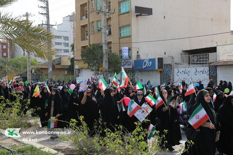 غرفه فرهنگی کانون استان بوشهر در راهپیمایی یوم الله ۲۲بهمن