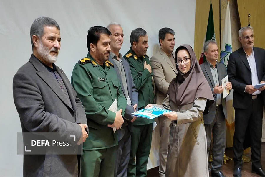 پایان جشنواره شعر و جایزه ادبی یوسف در اردبیل/ درخشش کامل اعضای کانون در بخش نوجوان