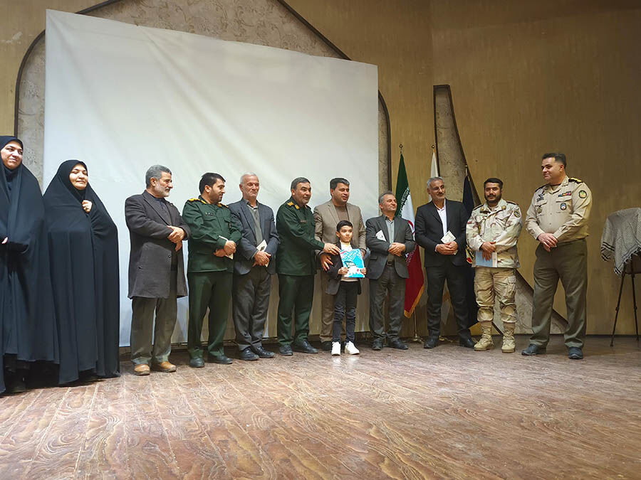 پایان جشنواره شعر و جایزه ادبی یوسف در اردبیل/ درخشش کامل اعضای کانون در بخش نوجوان