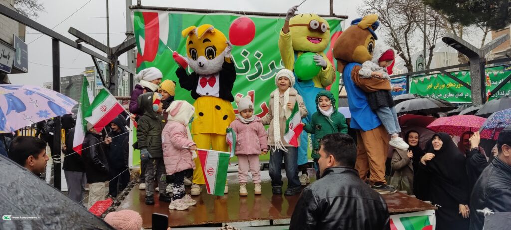 نمایش اقتدار فرهنگی کانون کردستان در راهپیمایی ۲۲ بهمن