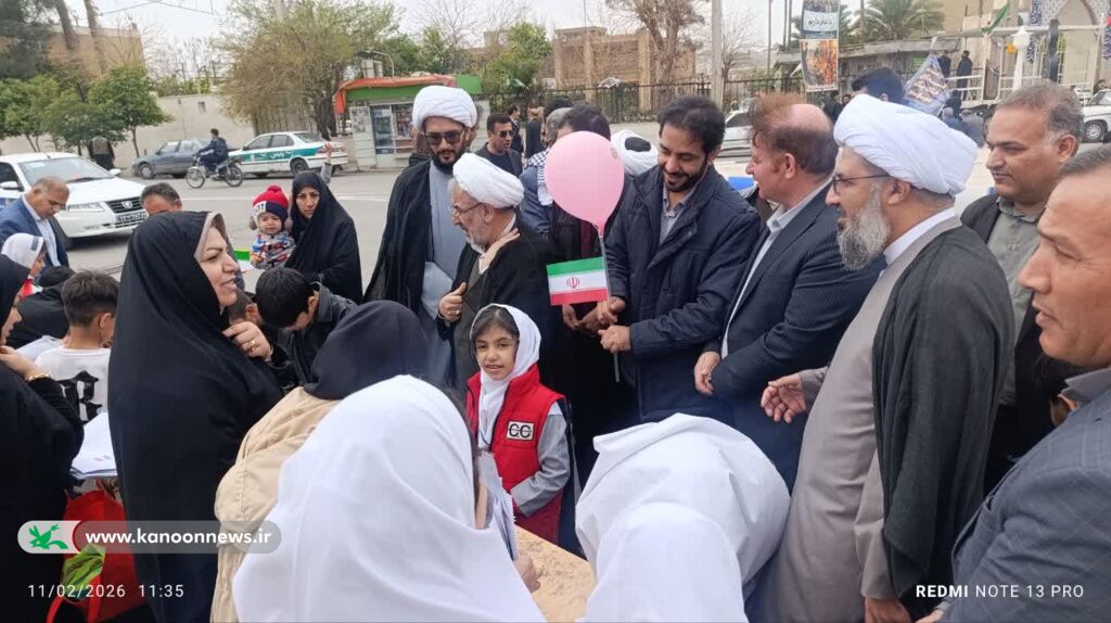 جلوههای فرهنگی کانون پرورش فکری لرستان در راهپیمایی ۲۲ بهمن