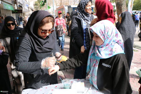 12حضور کودکان و نوجوانان و کارکنان کانون فارس در راهپیمایی ۲۲ بهمن ۱۴۰۴ (۳)