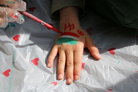 12حضور کودکان و نوجوانان و کارکنان کانون فارس در راهپیمایی ۲۲ بهمن ۱۴۰۴ (۳)