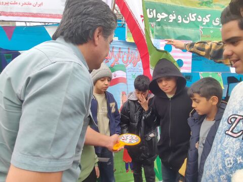 کانون البرز همراه با مردم در راهپیمایی باشکوه ۲۲ بهمن