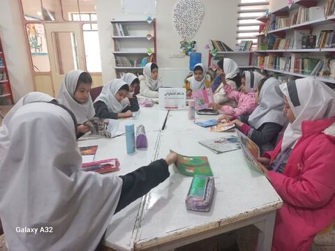 دهه مبارک فجر در مراکز فرهنگی هنری استان ایلام از نگاه تصویر