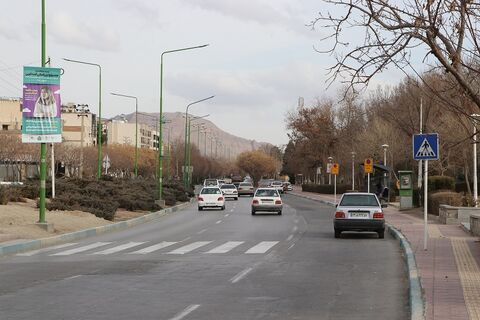 گزارش تصویری آذین‌بندی شاه‌راه‌های اصفهان در آستانه جشنواره بین‌المللی قصه‌گویی