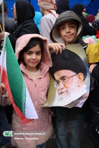 غرفه کانون چهارمحال و بختیاری در راهپیمایی 22بهمن1404