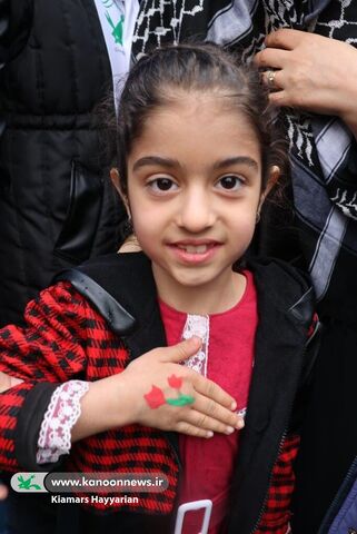 غرفه کانون چهارمحال و بختیاری در راهپیمایی 22بهمن1404