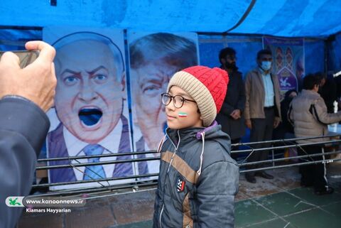 غرفه کانون چهارمحال و بختیاری در راهپیمایی 22بهمن1404