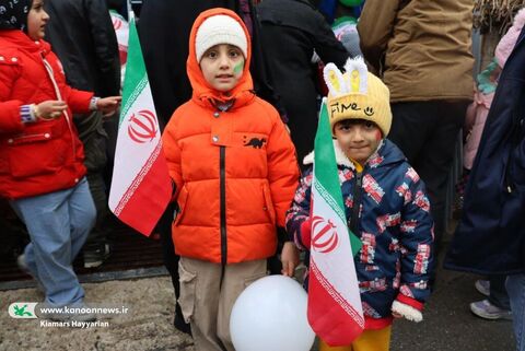 غرفه کانون چهارمحال و بختیاری در راهپیمایی 22بهمن1404