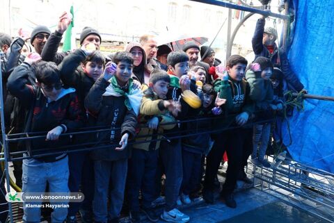 غرفه کانون چهارمحال و بختیاری در راهپیمایی 22بهمن1404