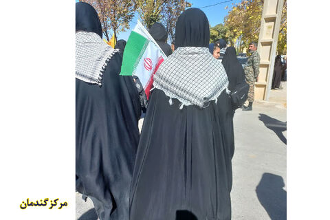 حضور مراکز کانون چهارمحال و بختیاری در راهپیمایی ۲۲بهمن ۱۴۰۴