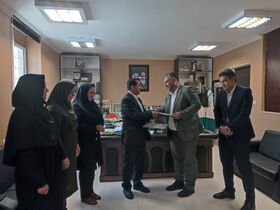 تفاهم‌نامه همکاری کانون سیستان و بلوچستان و شرکت توزیع برق استان برای فرهنگ‌سازی مصرف بهینه انرژی امضا شد