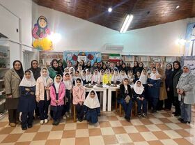 نشست تخصصی مادر و کودک در کانون پرورش فکری انزلی