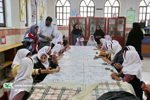 آلبوم تصویری بازدید بچه های دبستان کوشا از نخستین نمایشگاه کتاب‌های حسی و لمسی