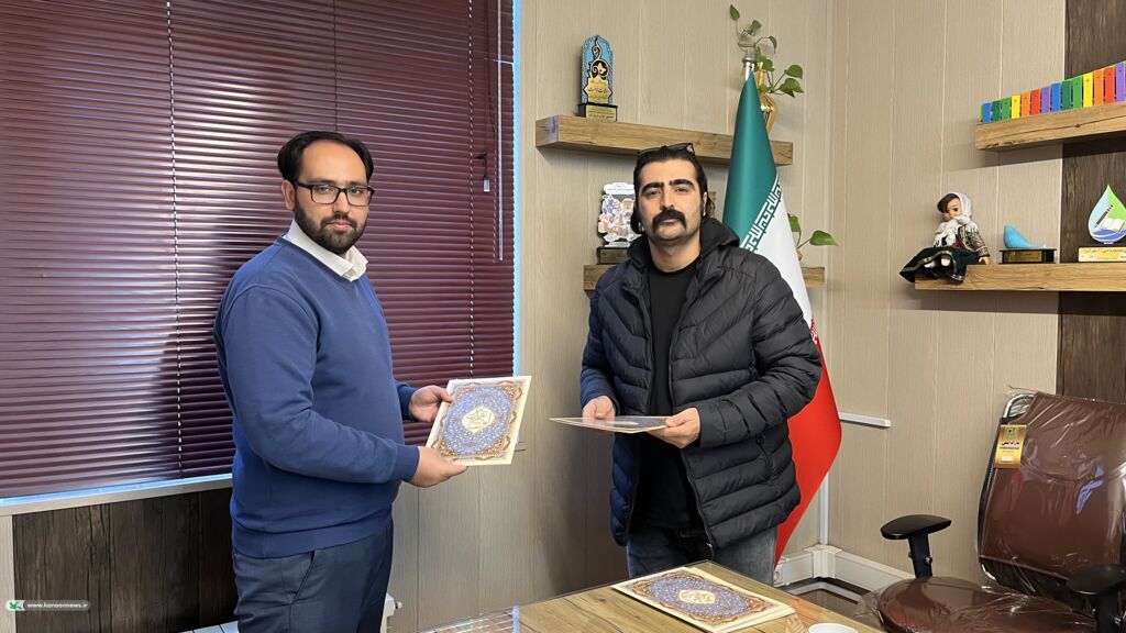 تفاهم‌نامه حمایت از بازتولید تئاترهای فاخر در کانون همدان امضا شد