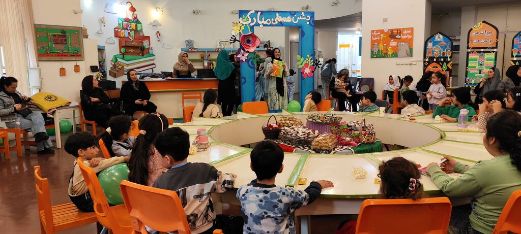 همدلی نوجوانان در جشن نیمهشعبان مرکز شماره ۲ کانون