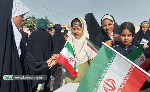 حضور فعال مربیان و اعضا مراکز کانون استان بوشهر در راهپیمایی یوم الله ۲۲بهمن