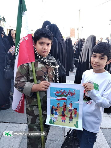 حضور فعال مربیان و اعضا مراکز کانون استان بوشهر در راهپیمایی یوم الله ۲۲بهمن