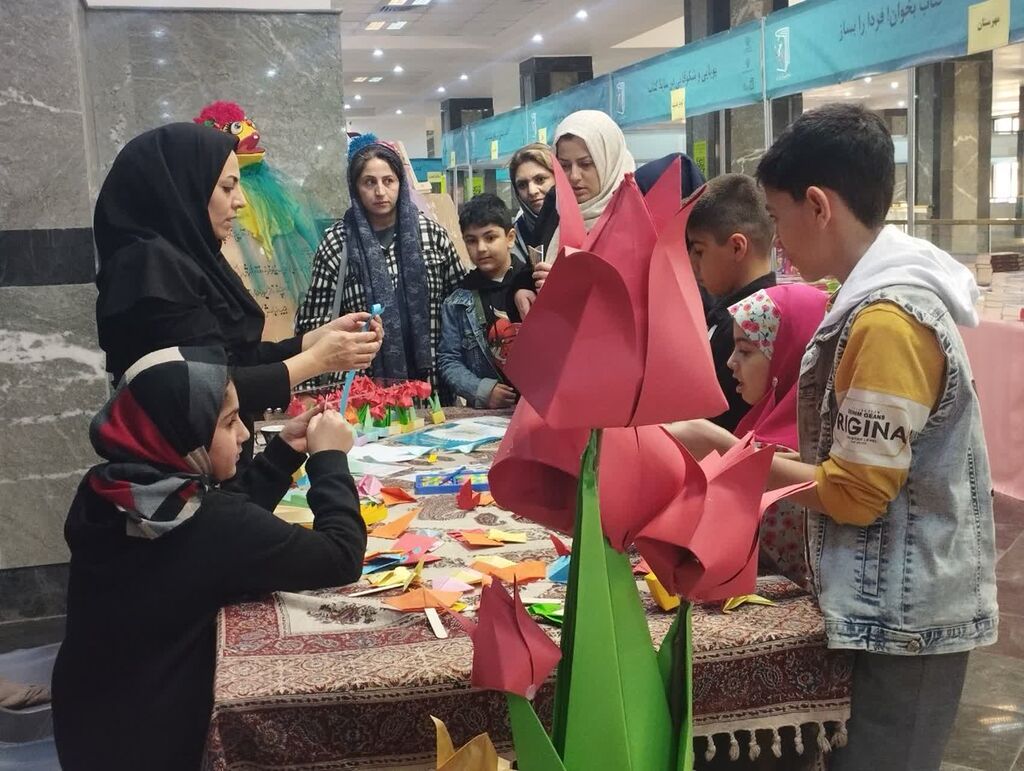 غرفه کانون، پاتوق کودکان و نوجوانان کتاب‌دوست