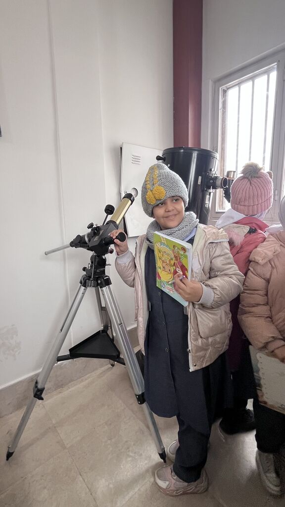 دانشآموزان دبستان «حضرت معصومه» میهمان آسمان دماوند شدند